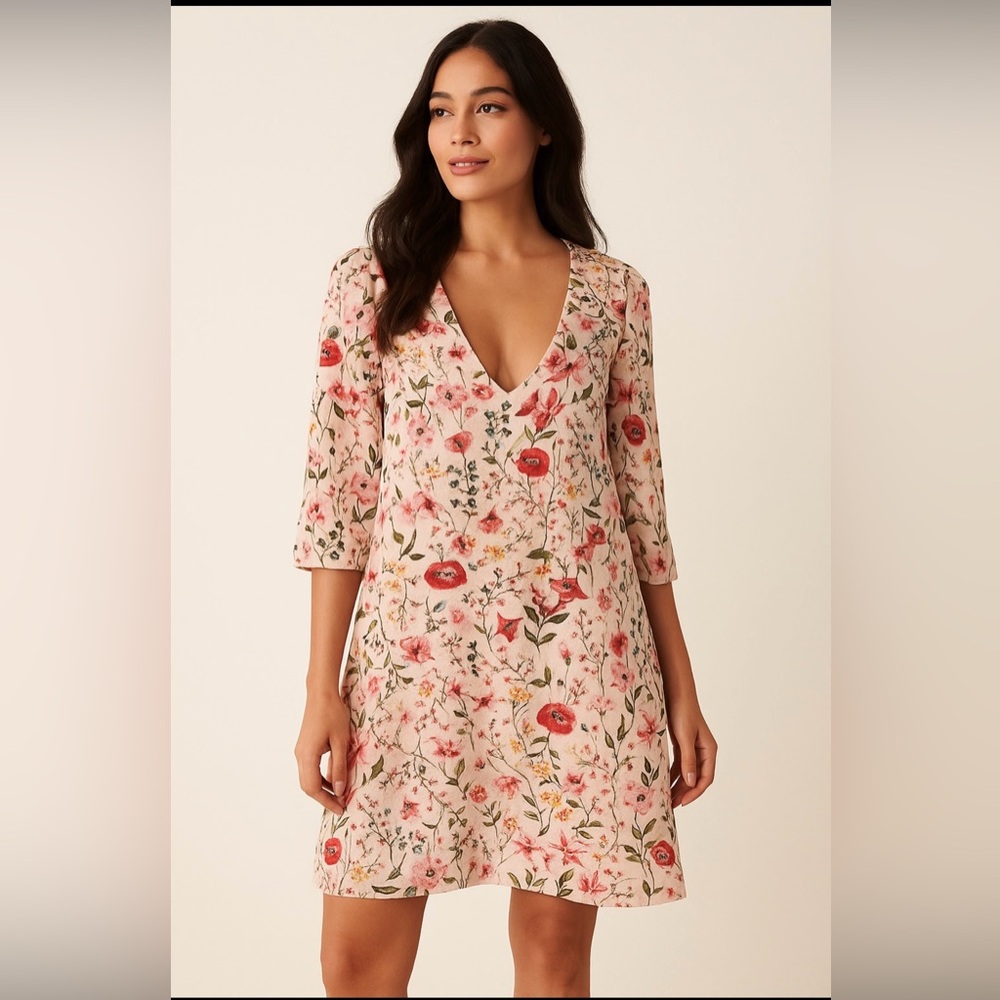 Flirty Floral Print Dress with deep V- Neckline Size Large